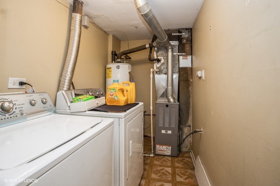 1797 Queensbury Circle, Hoffman Estates, IL 60169