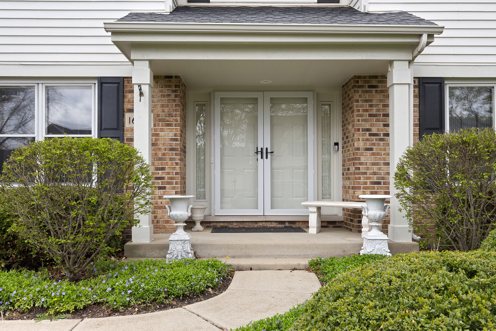 1660 Castillian Way, Mundelein, IL 60060