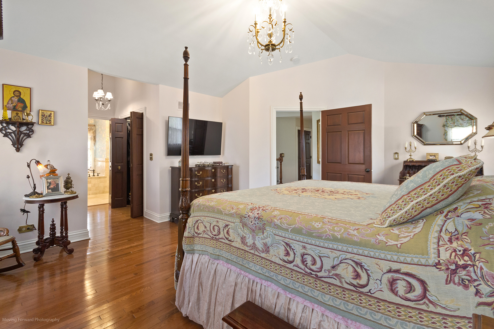 1660 Castillian Way, Mundelein, IL 60060