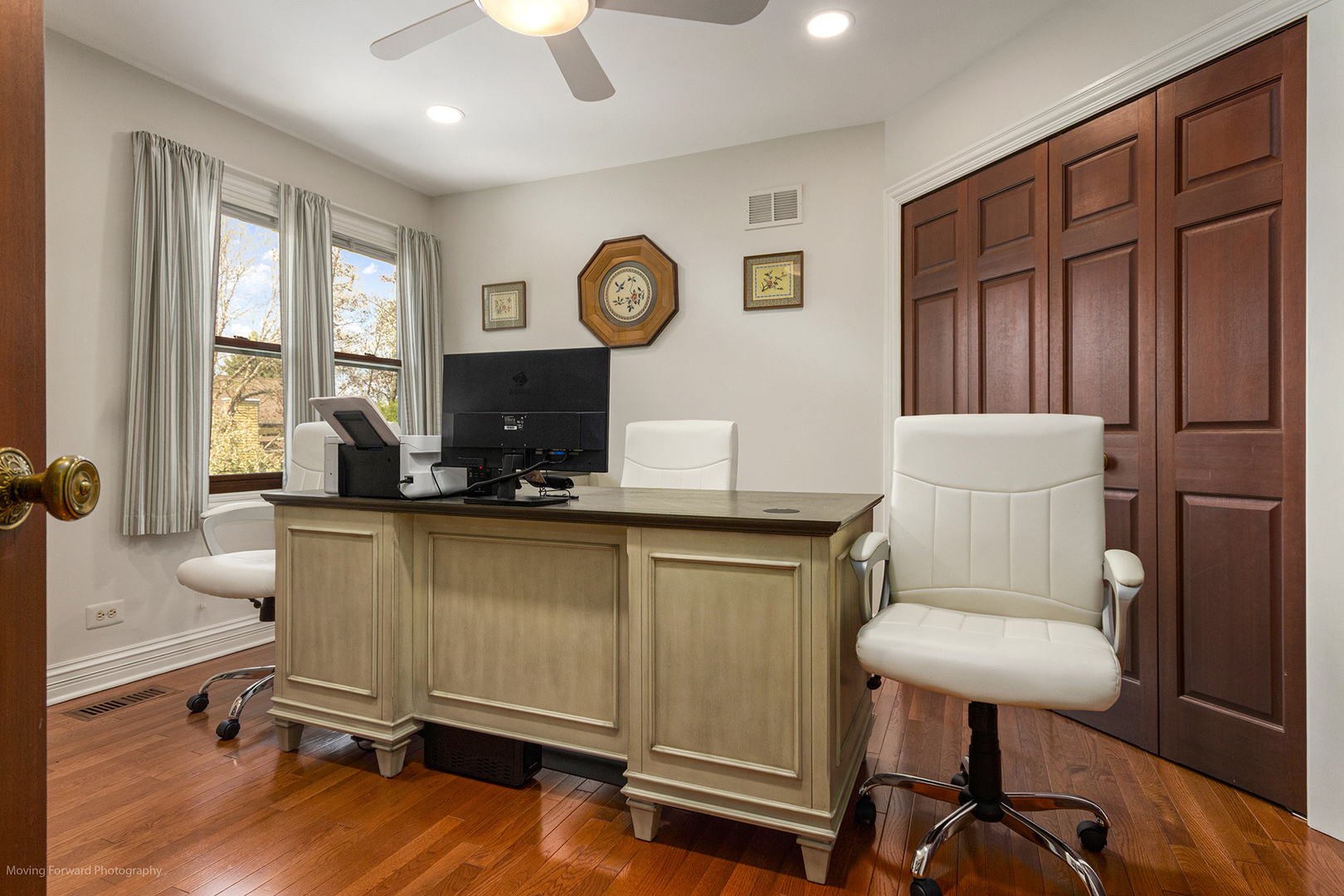 1660 Castillian Way, Mundelein, IL 60060