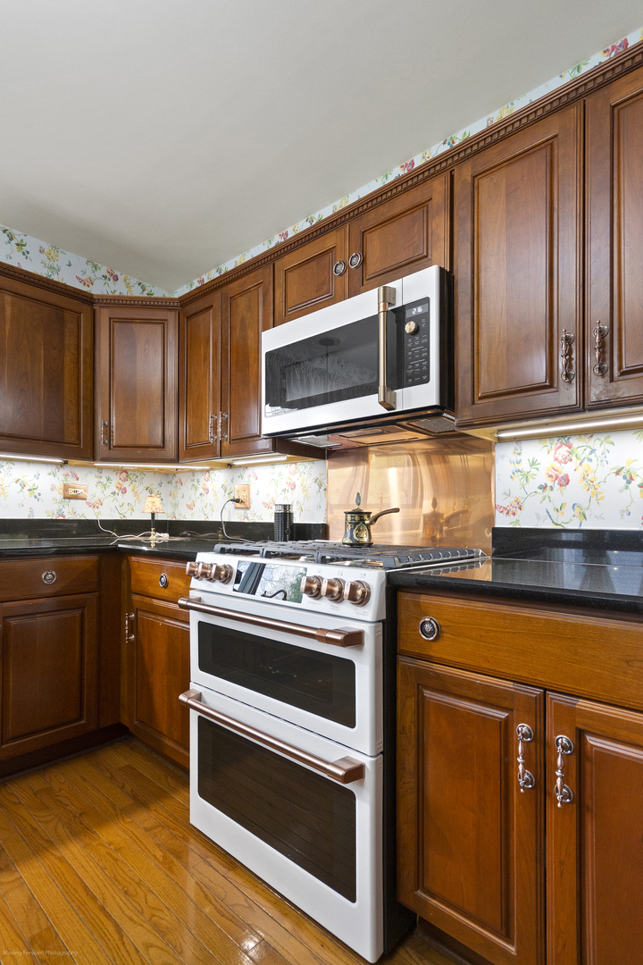 1660 Castillian Way, Mundelein, IL 60060