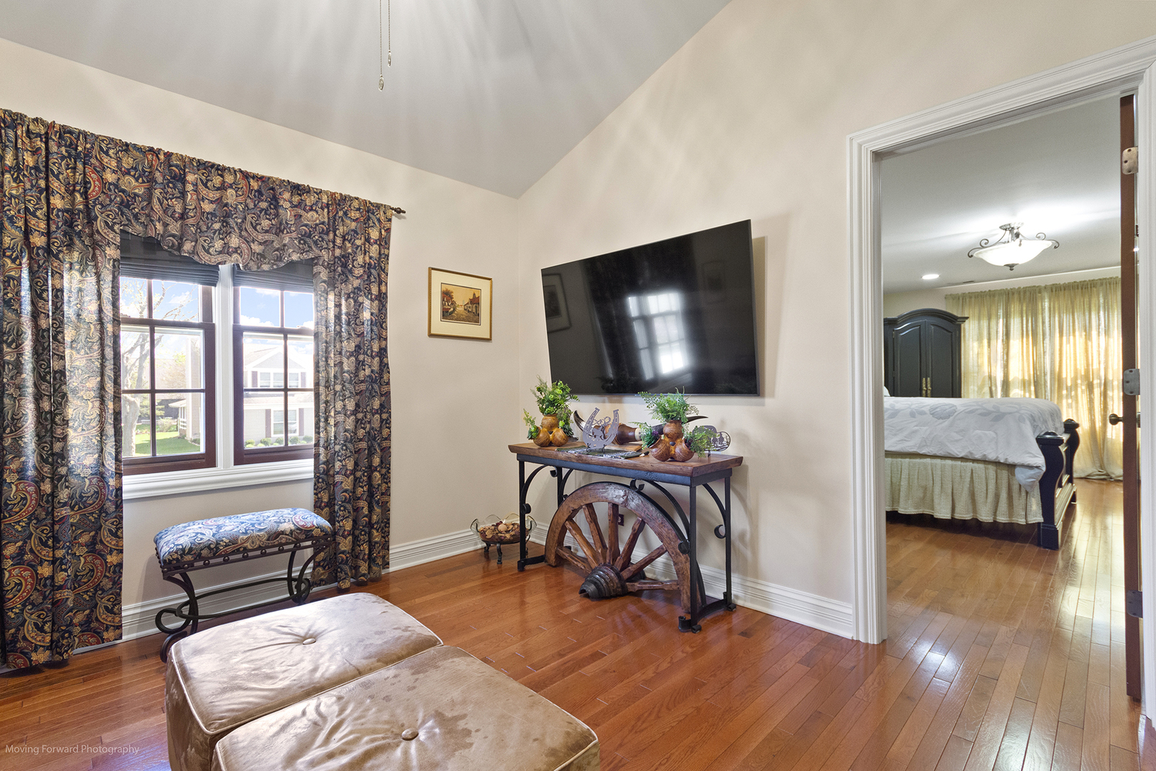 1660 Castillian Way, Mundelein, IL 60060