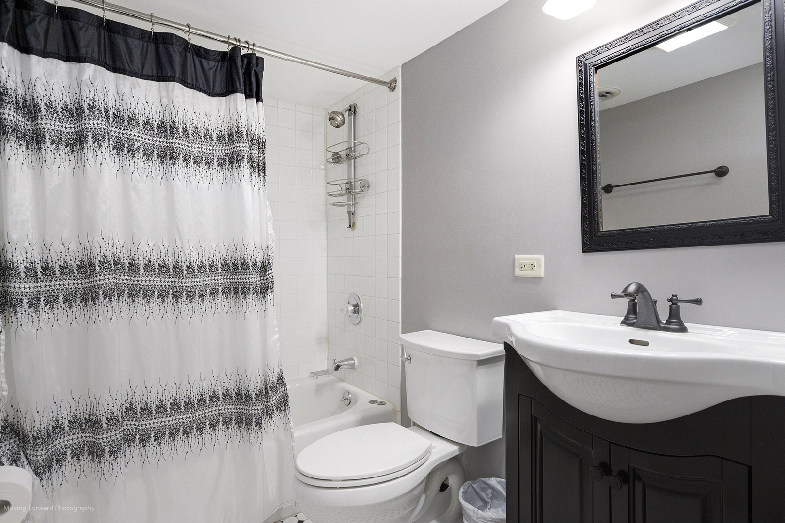 1660 Castillian Way, Mundelein, IL 60060