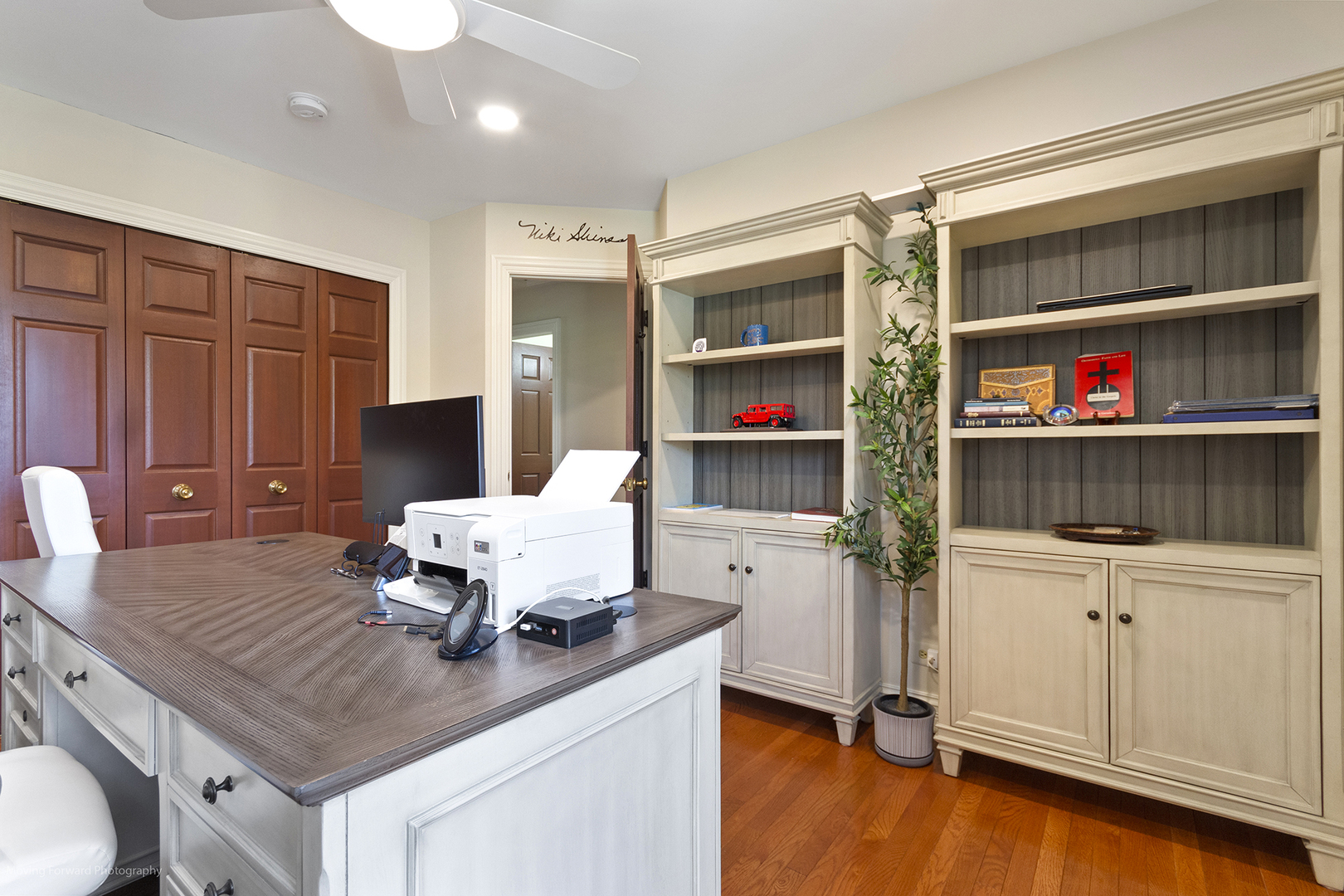 1660 Castillian Way, Mundelein, IL 60060