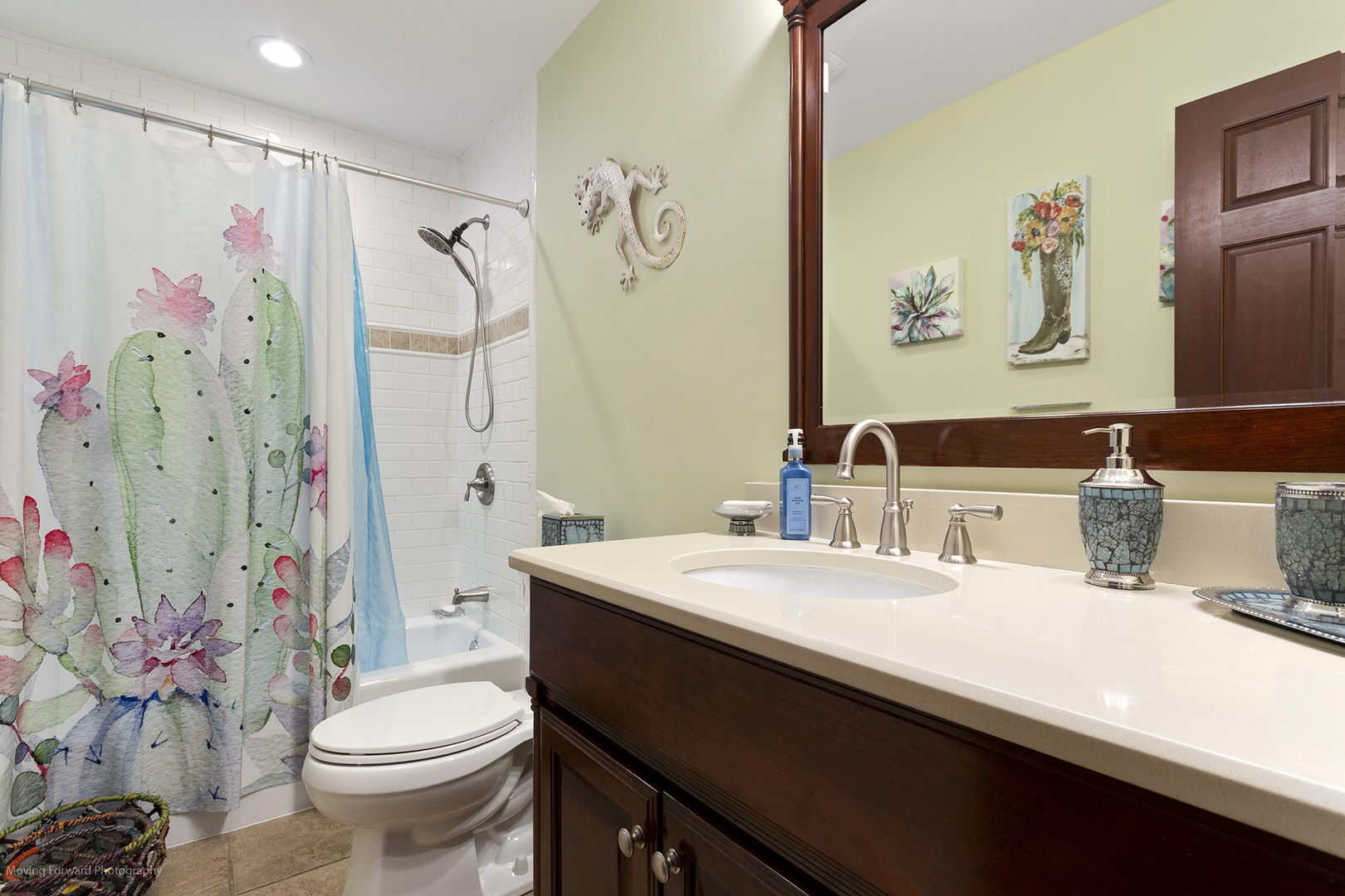 1660 Castillian Way, Mundelein, IL 60060