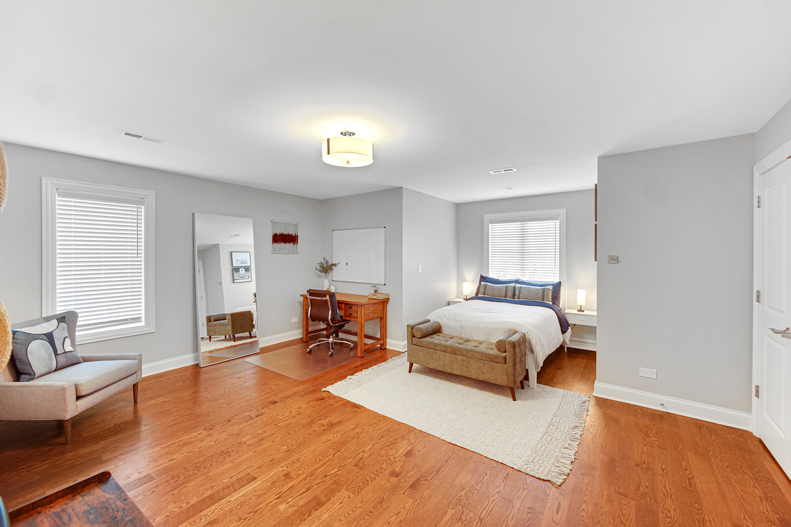 5622 Belmont Road, Downers Grove, IL 60516