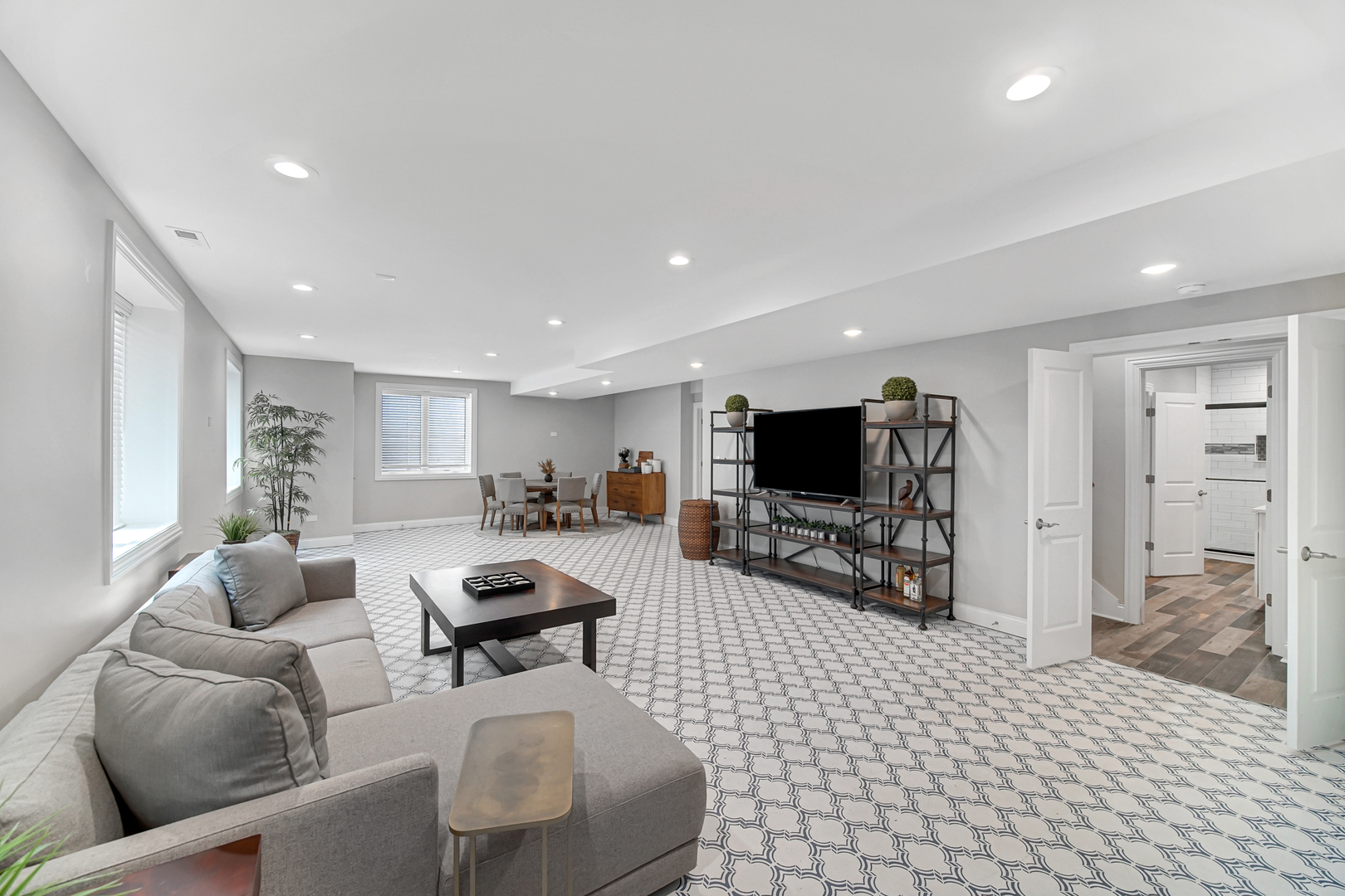 5622 Belmont Road, Downers Grove, IL 60516