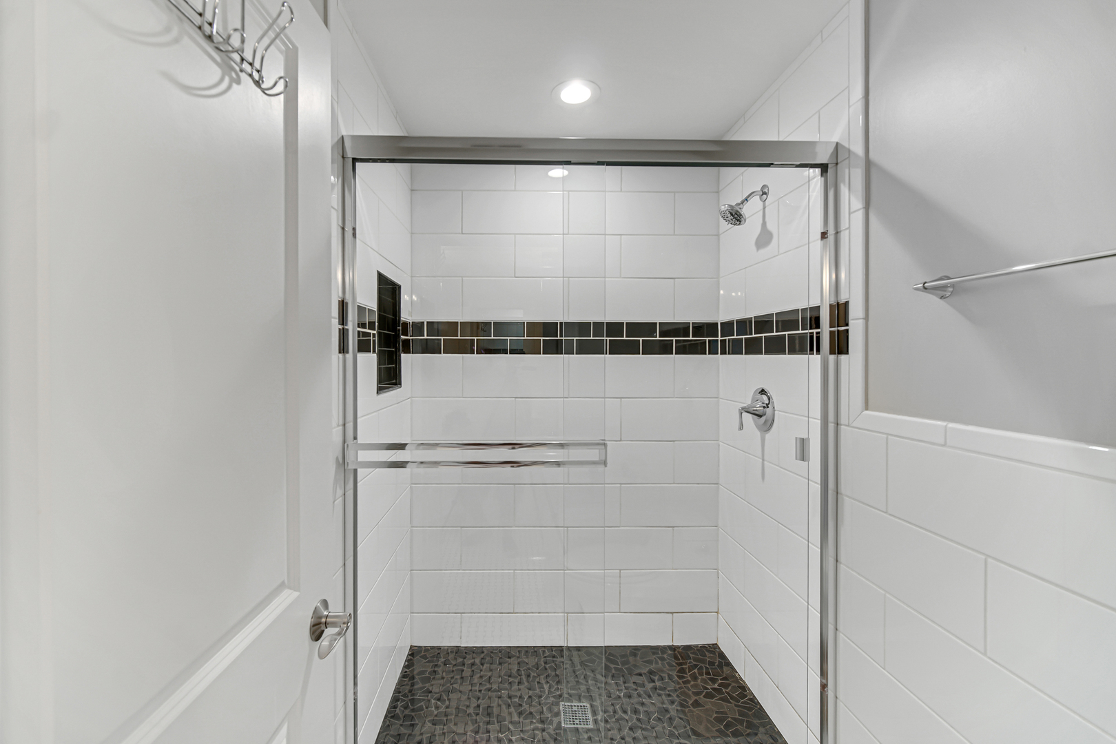 5622 Belmont Road, Downers Grove, IL 60516