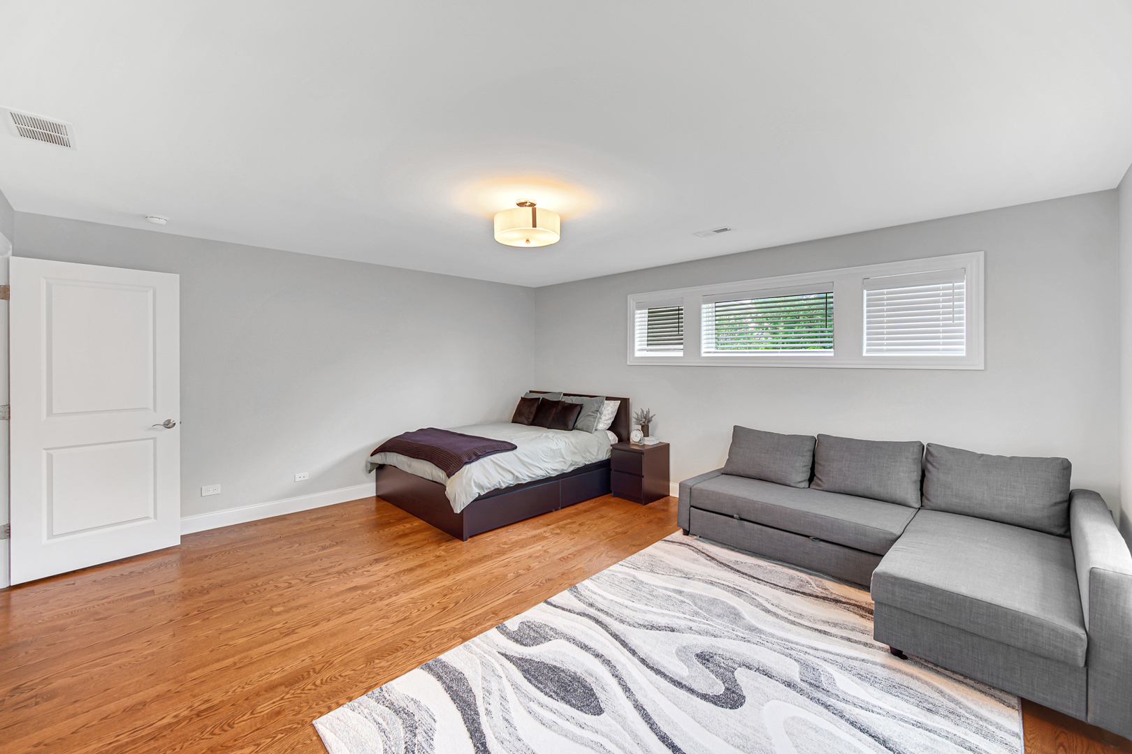 5622 Belmont Road, Downers Grove, IL 60516