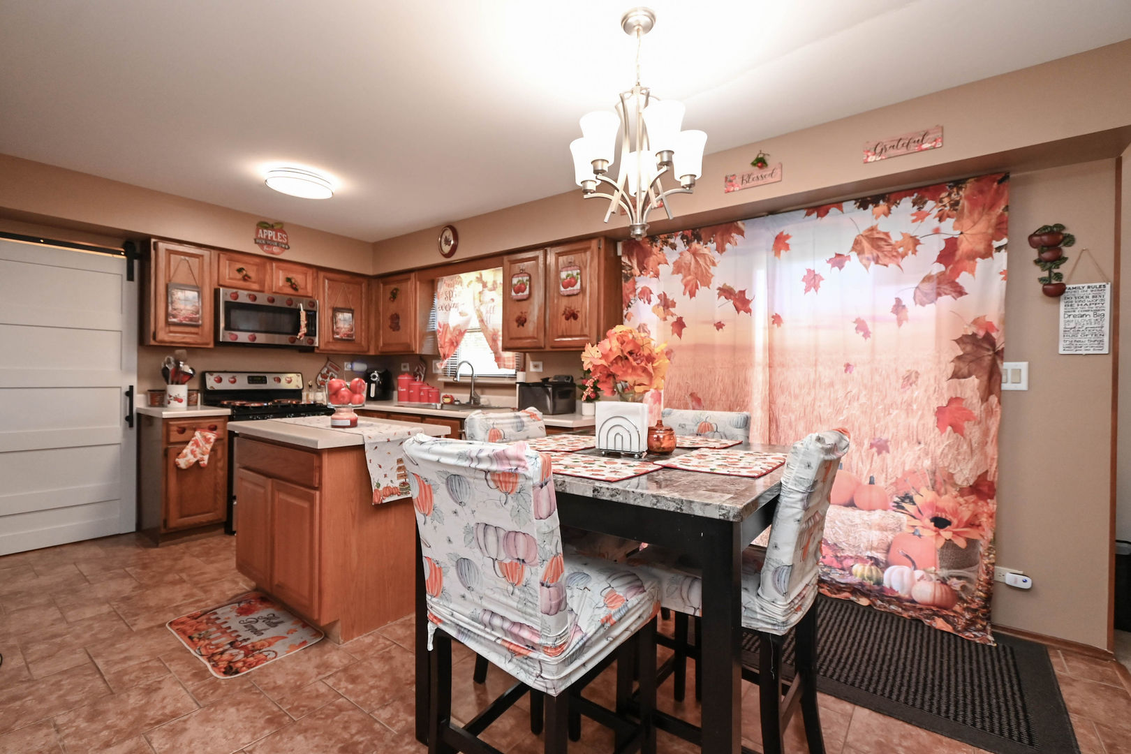 3805 Bertrand Lane, Beach Park, IL 60099