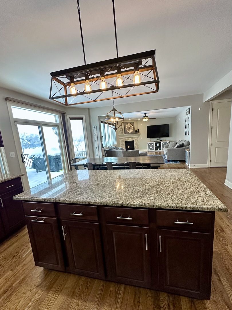 1825 Brogan Drive, New Lenox, IL 60451