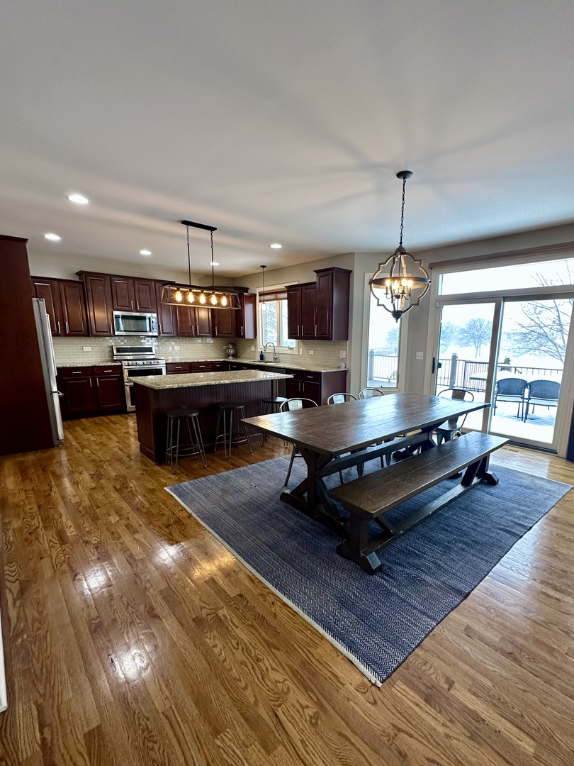 1825 Brogan Drive, New Lenox, IL 60451