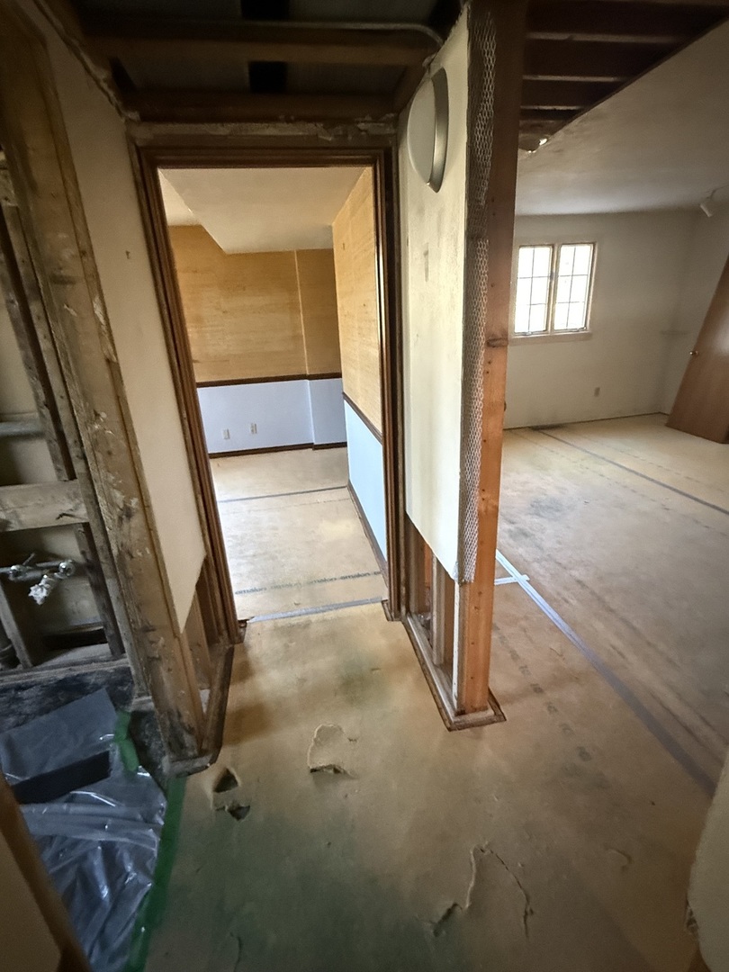 2724 N Country Club Terrace Terrace, Rockford, IL 61103