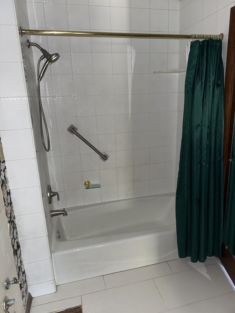 2724 N Country Club Terrace Terrace, Rockford, IL 61103