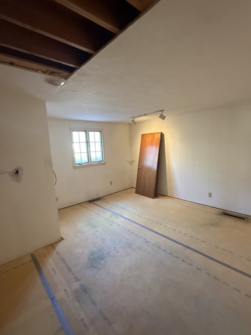 2724 N Country Club Terrace Terrace, Rockford, IL 61103