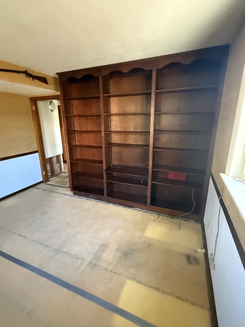 2724 N Country Club Terrace Terrace, Rockford, IL 61103