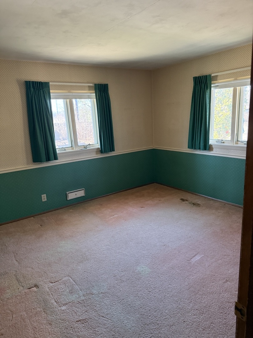 2724 N Country Club Terrace Terrace, Rockford, IL 61103