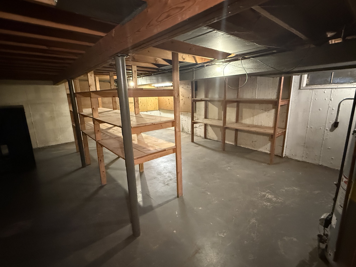 2724 N Country Club Terrace Terrace, Rockford, IL 61103