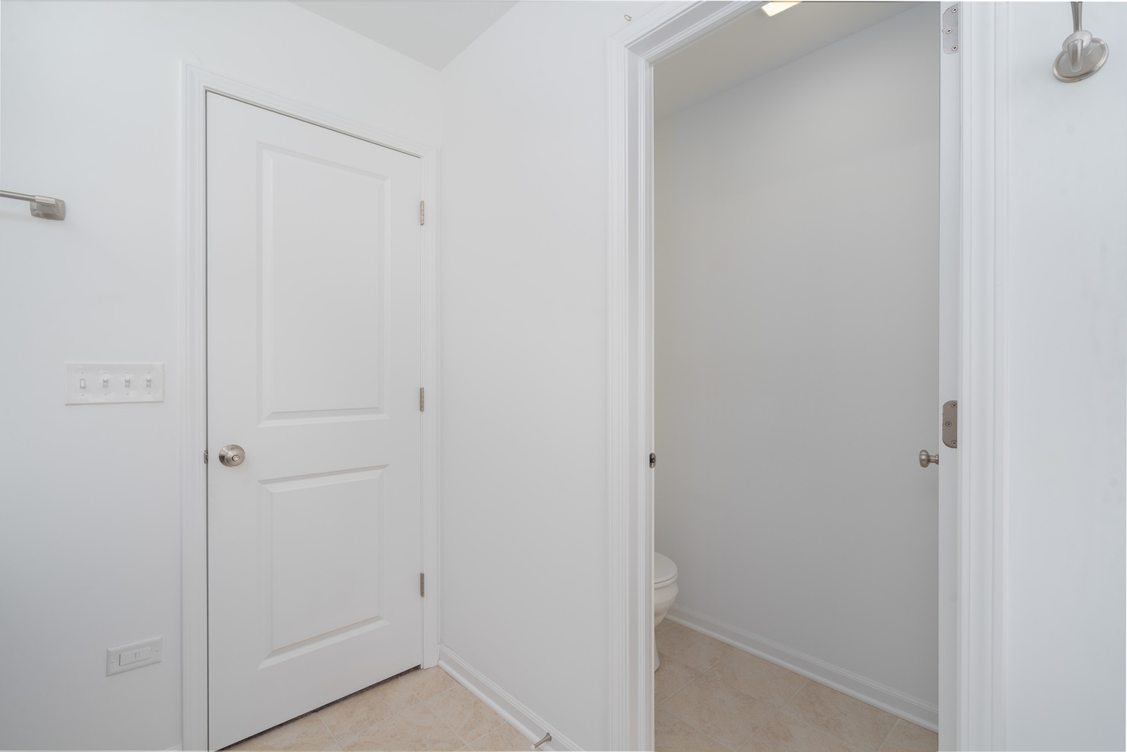 16509 S Sun Meadow Drive, Lockport, IL 60441