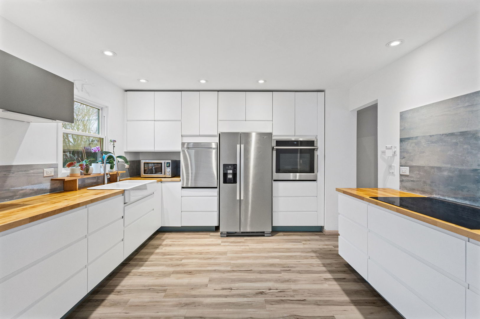 222 Abilene Lane, Vernon Hills, IL 60061