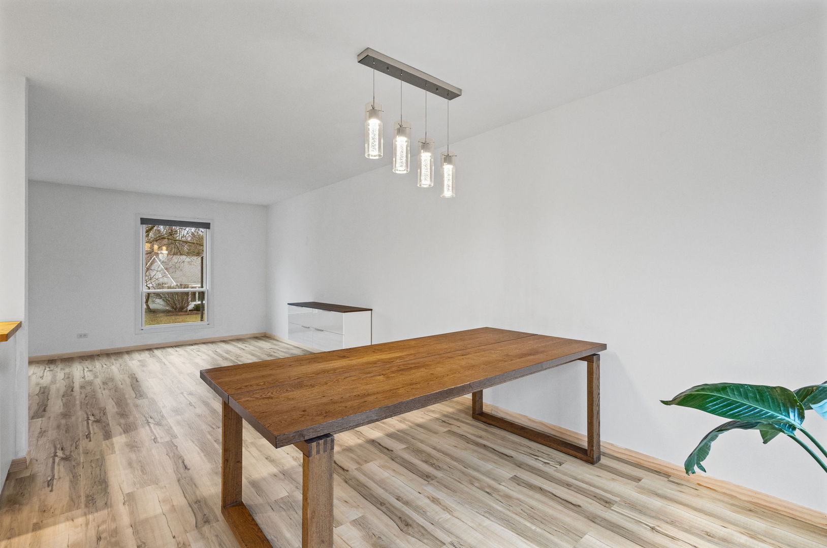 222 Abilene Lane, Vernon Hills, IL 60061