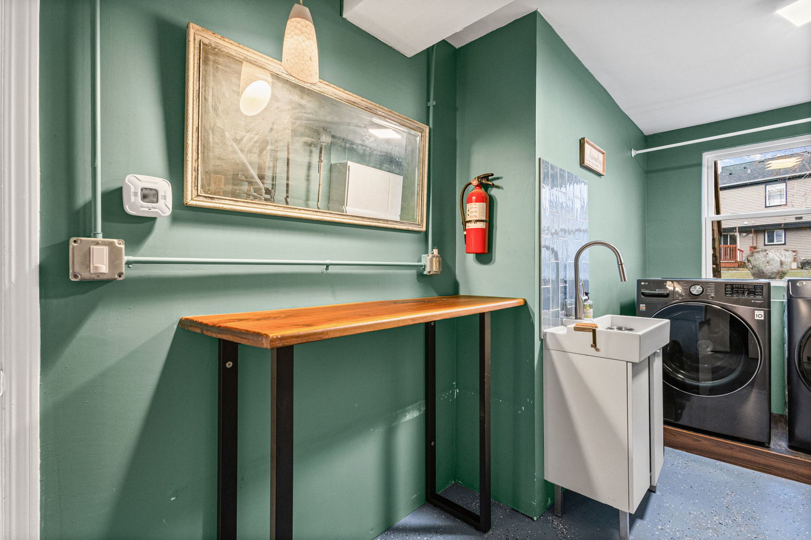 222 Abilene Lane, Vernon Hills, IL 60061