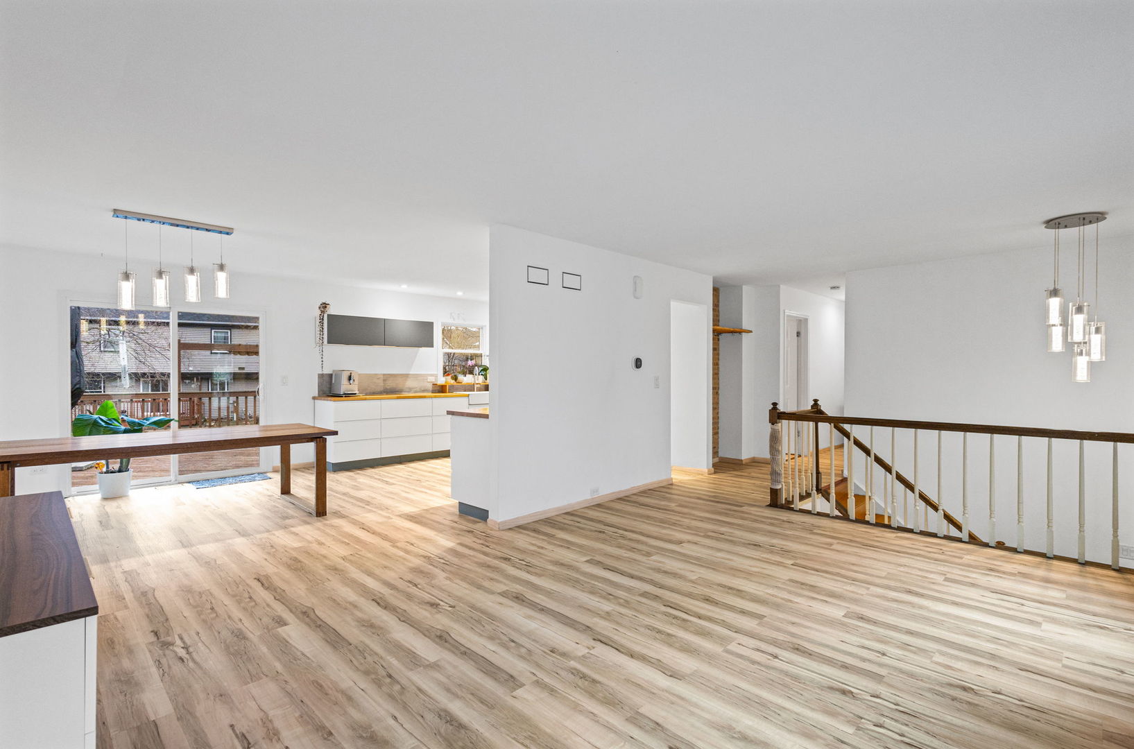 222 Abilene Lane, Vernon Hills, IL 60061