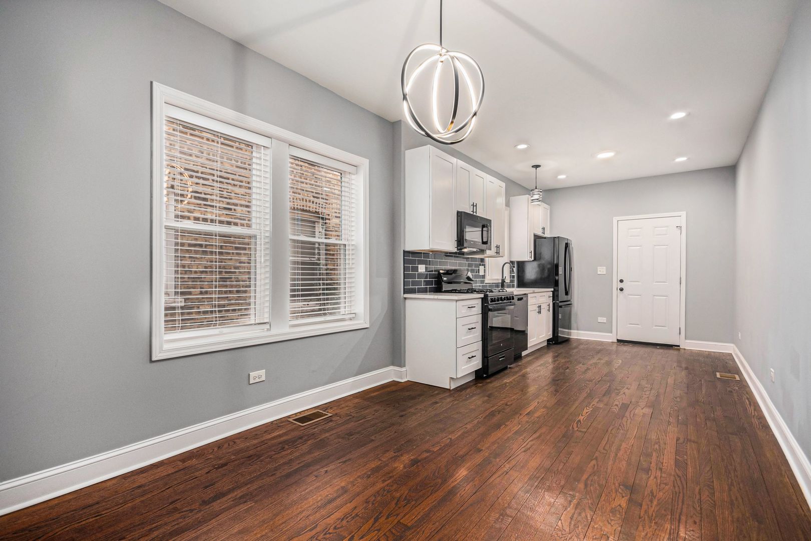 1702 N Meade Avenue #1, Chicago, IL 60639