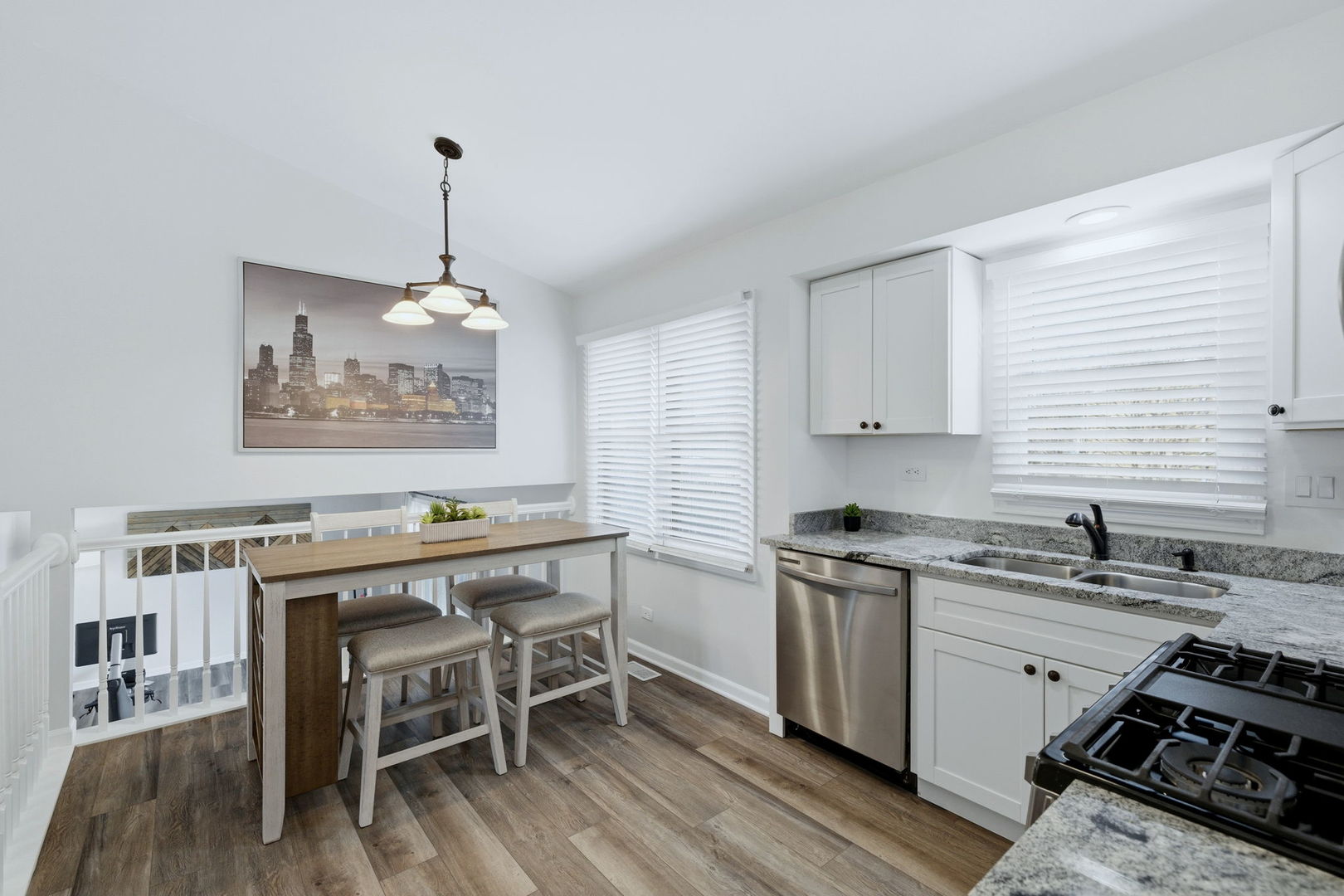 1595 Lois Ann Lane, Naperville, IL 60563