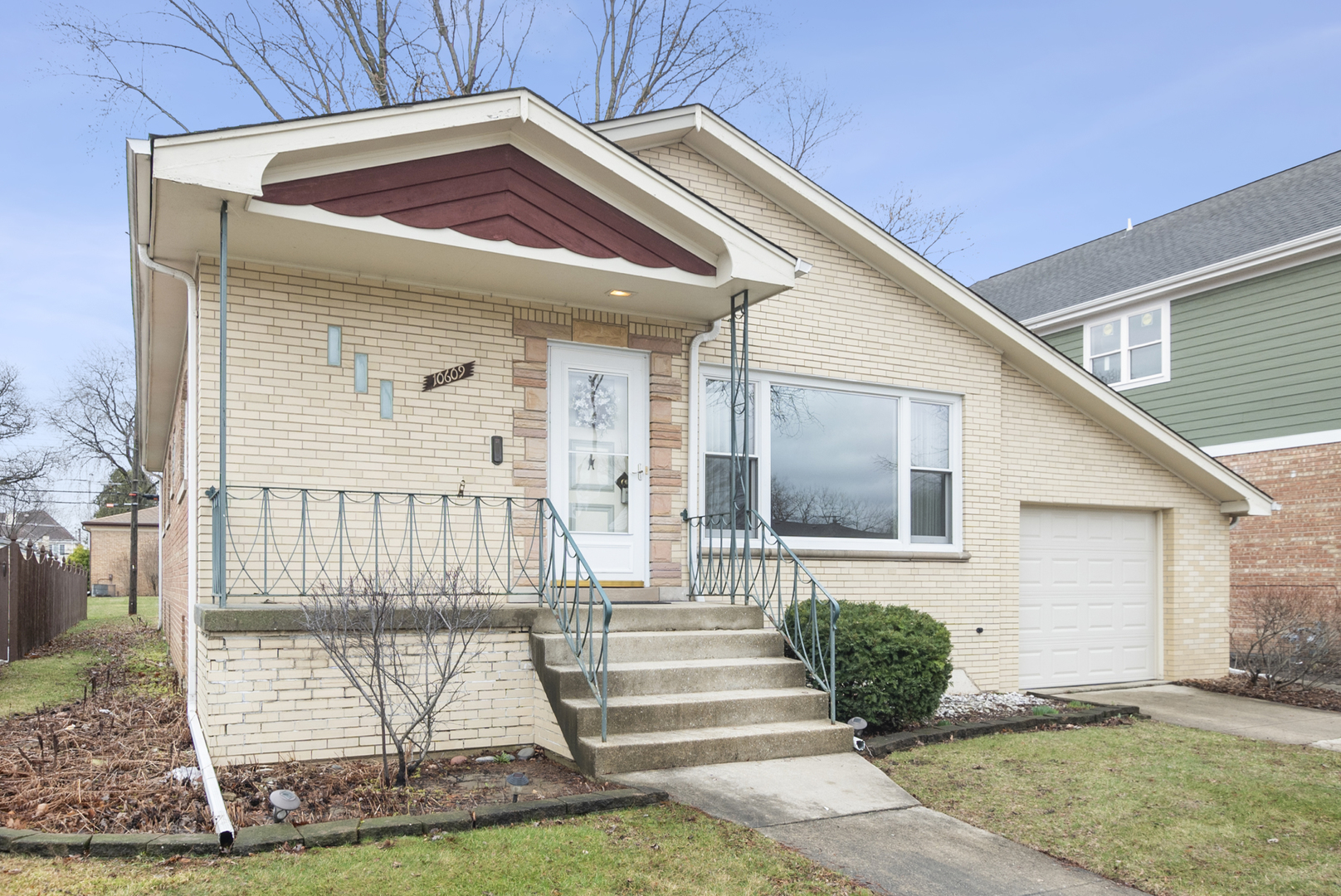 10609 S Kildare Avenue, Oak Lawn, IL 60453