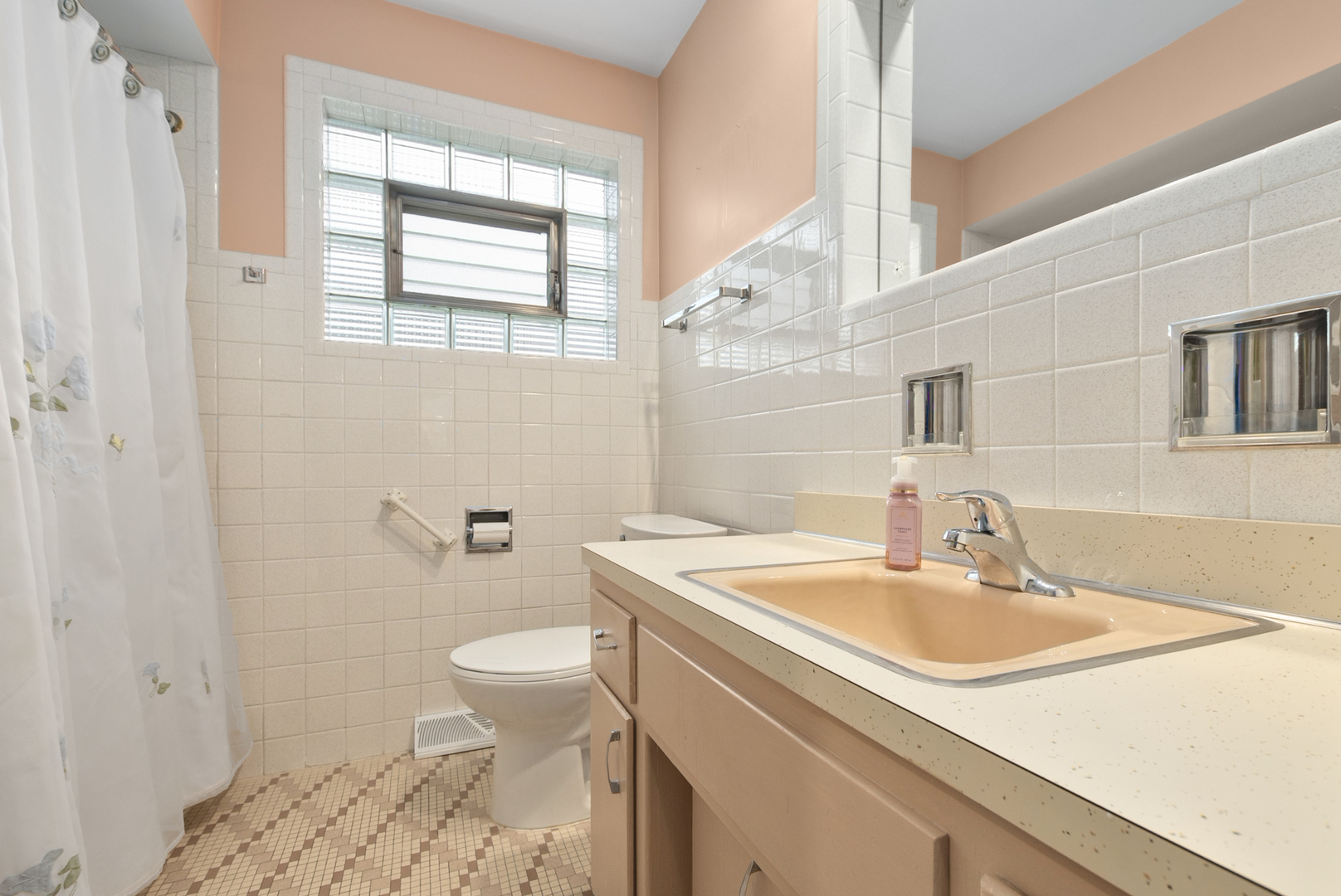 10609 S Kildare Avenue, Oak Lawn, IL 60453