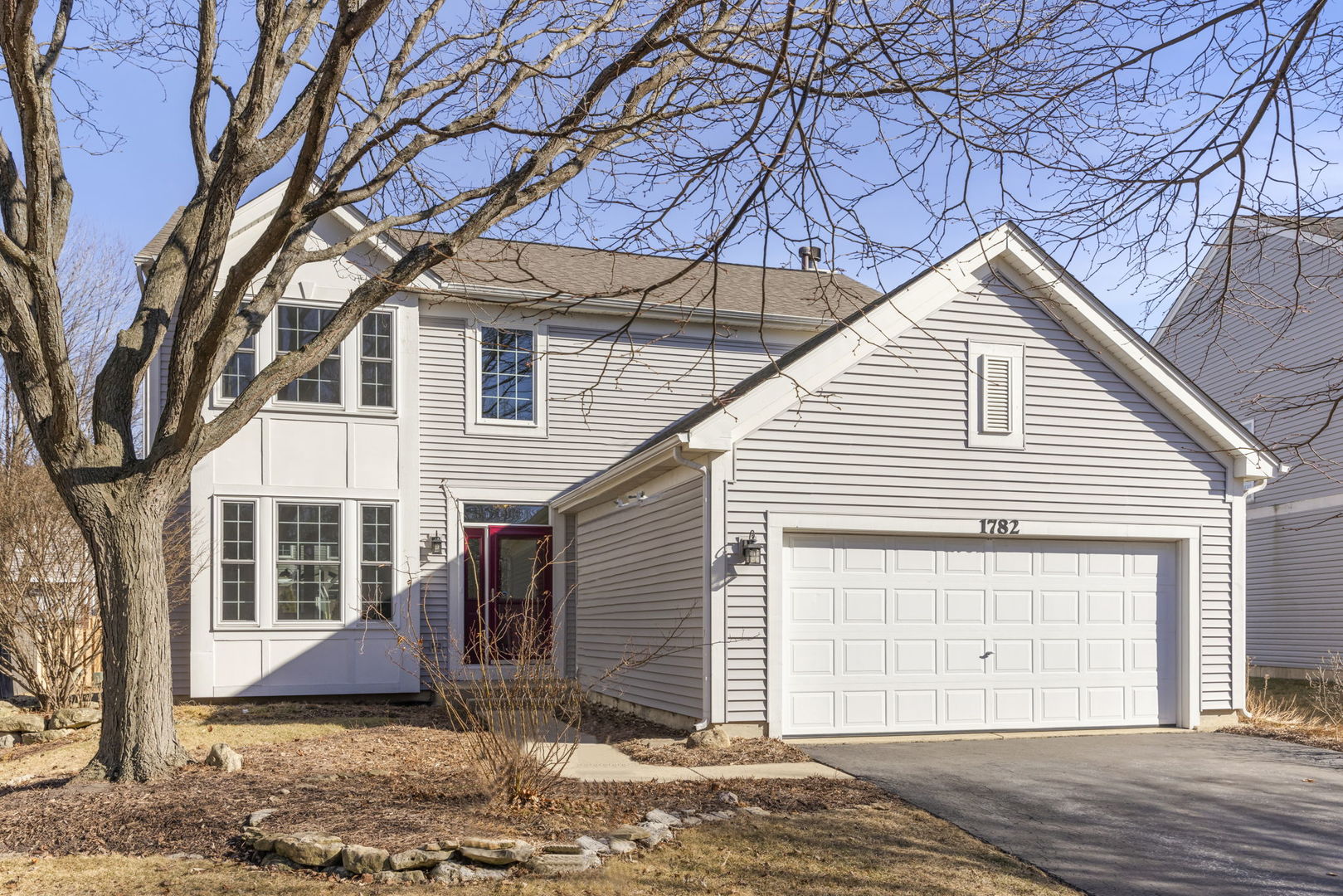 1782 Montrose Drive, Aurora, IL 60503