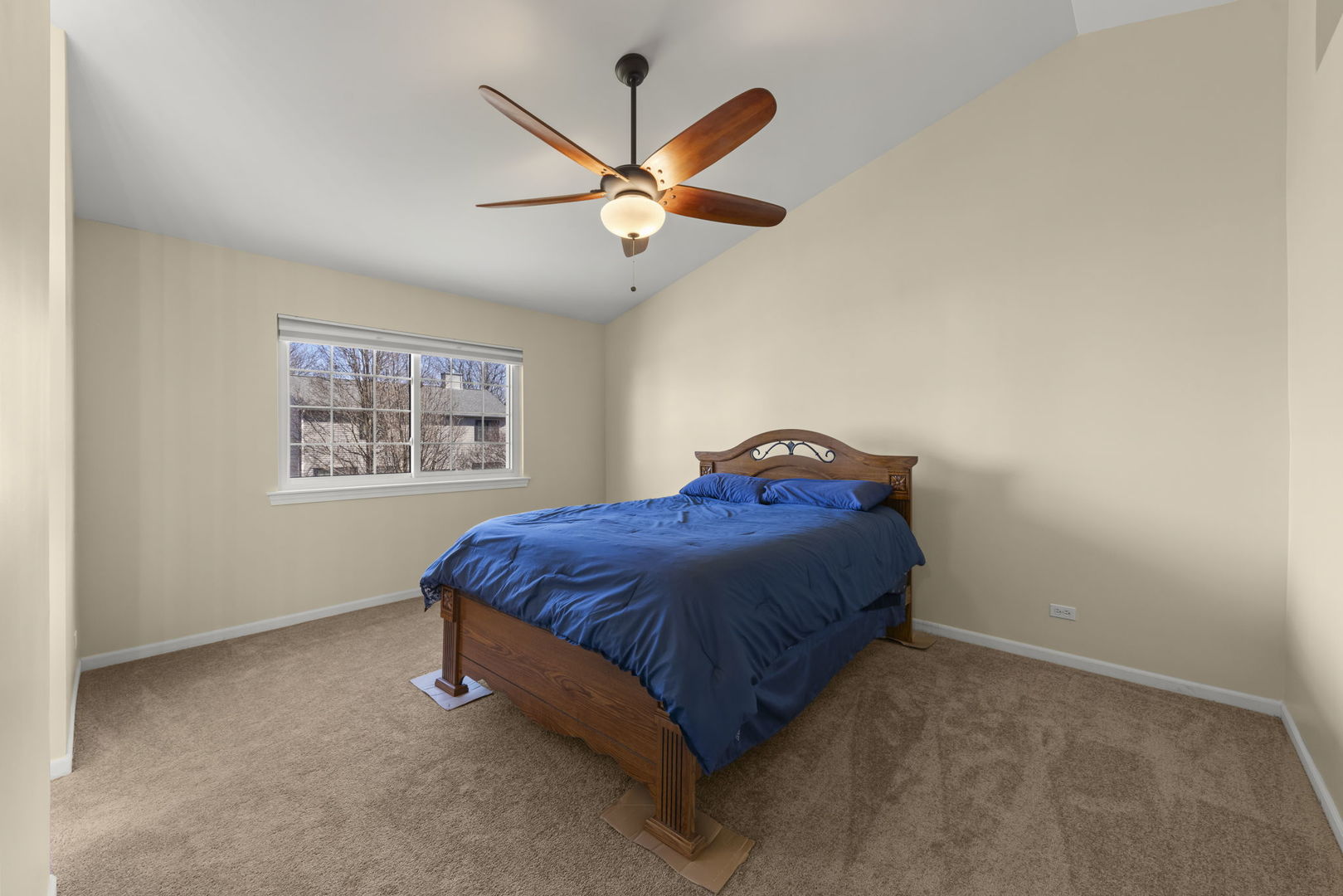 1782 Montrose Drive, Aurora, IL 60503