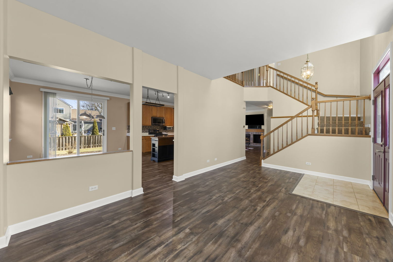 1782 Montrose Drive, Aurora, IL 60503