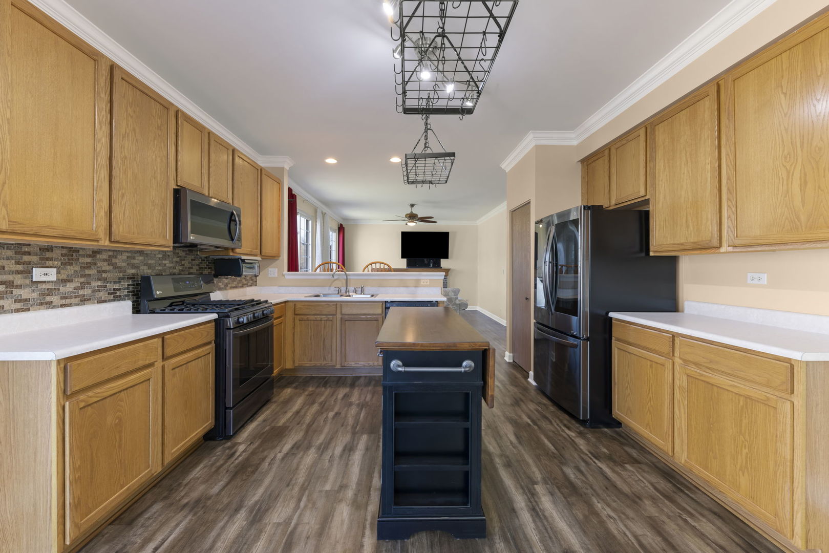 1782 Montrose Drive, Aurora, IL 60503