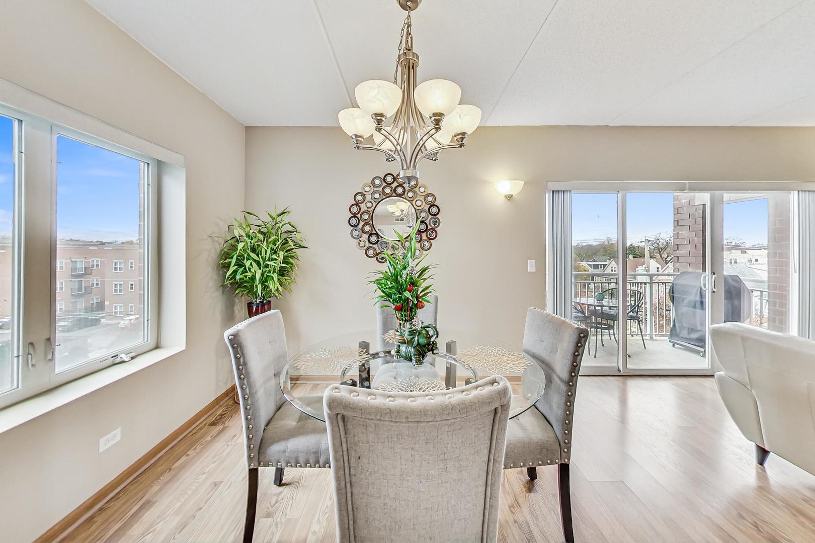 6559 W George Street #404, Chicago, IL 60634