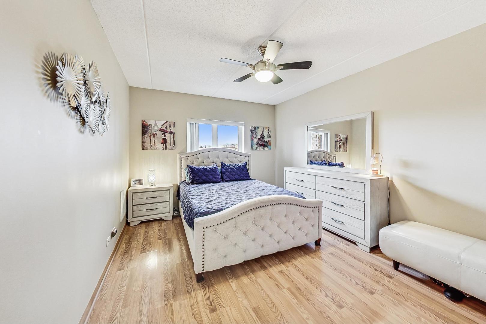 6559 W George Street #404, Chicago, IL 60634