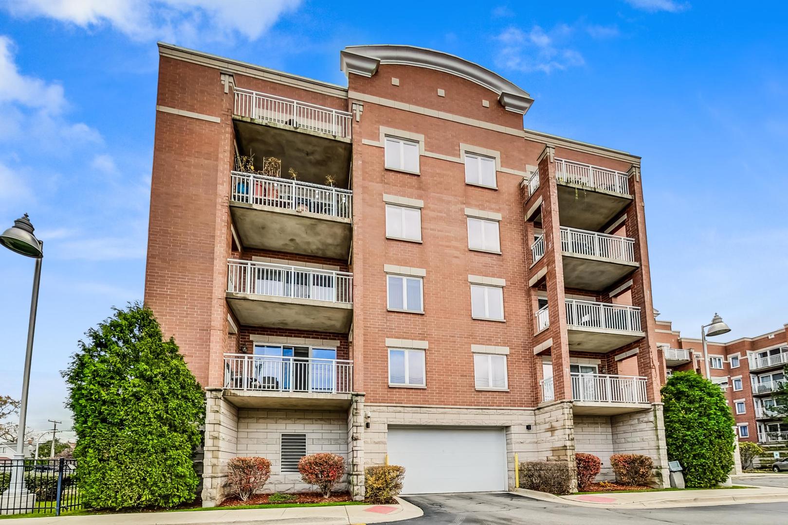 6559 W George Street #404, Chicago, IL 60634