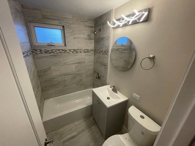 2138 218th Street, Sauk Village, IL 60411