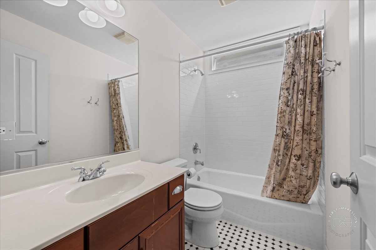 Naperville, IL 60540