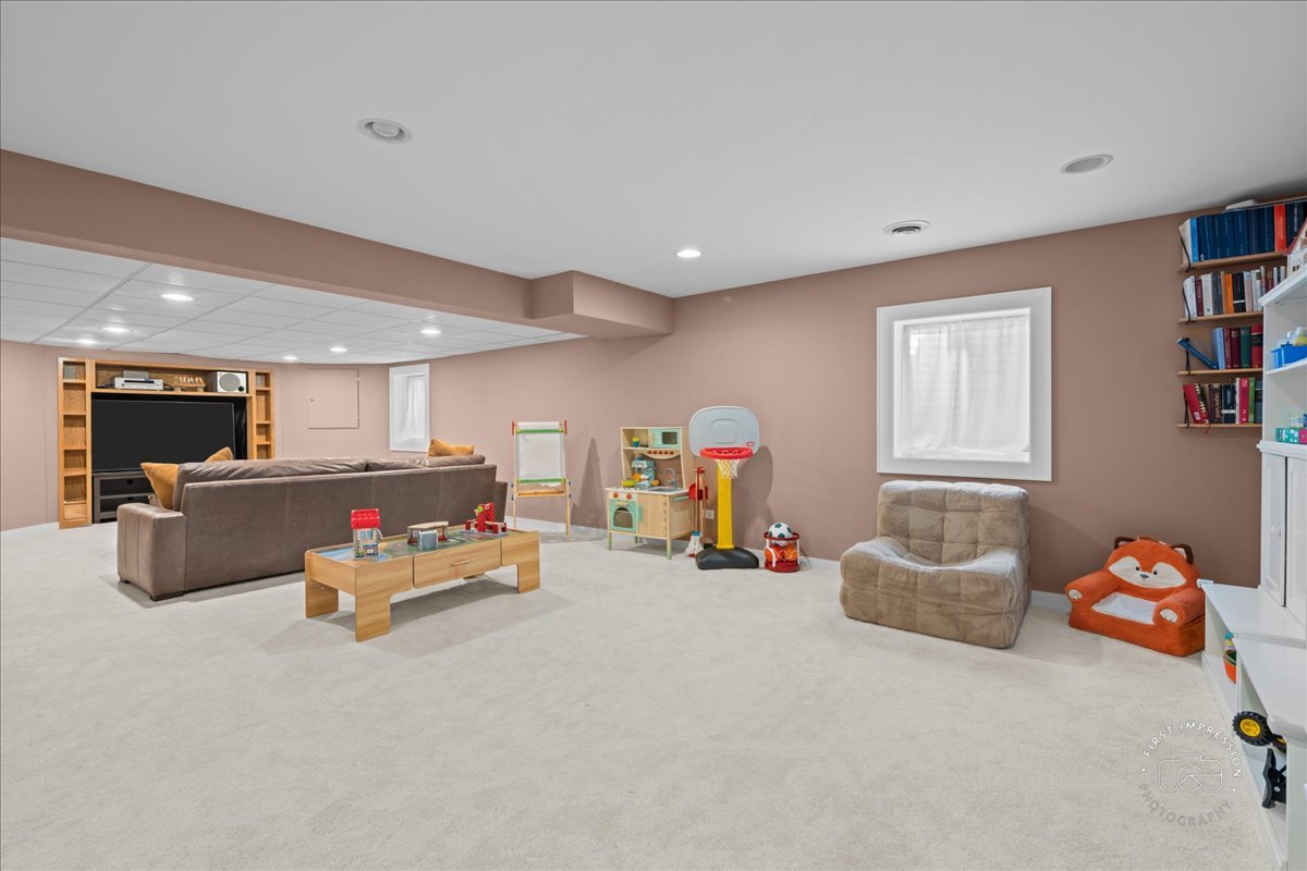 Naperville, IL 60540