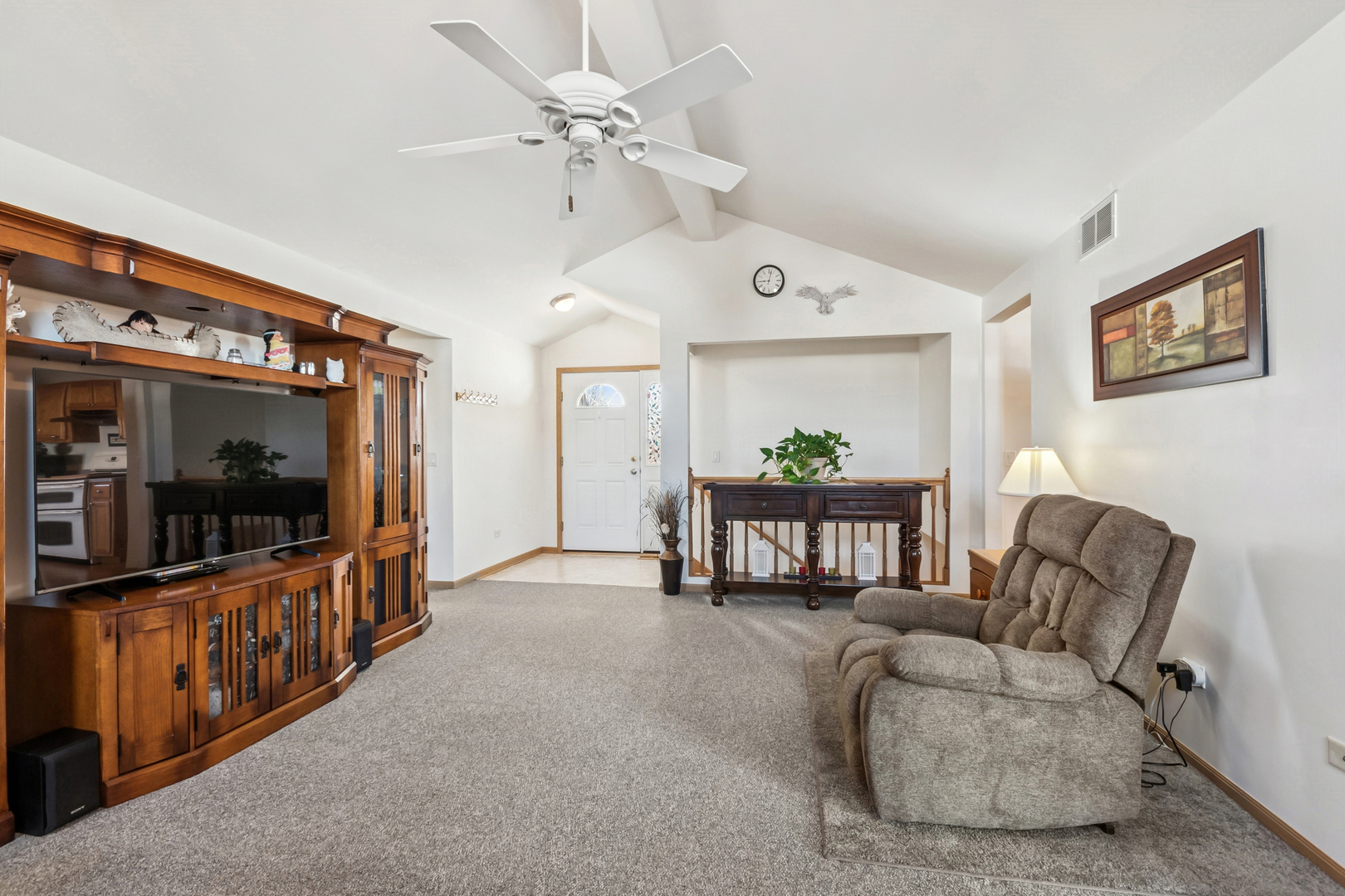 7001 Cornwall Drive, Joliet, IL 60431