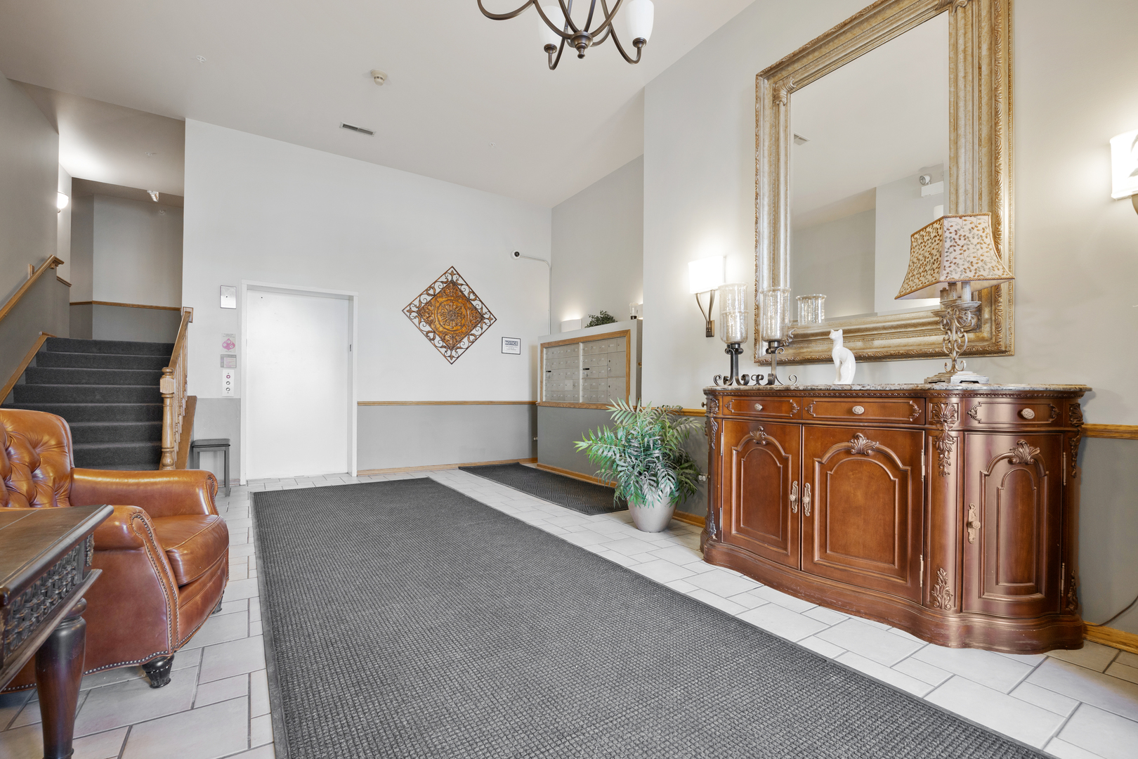 59 S Hale Street #108, Palatine, IL 60067