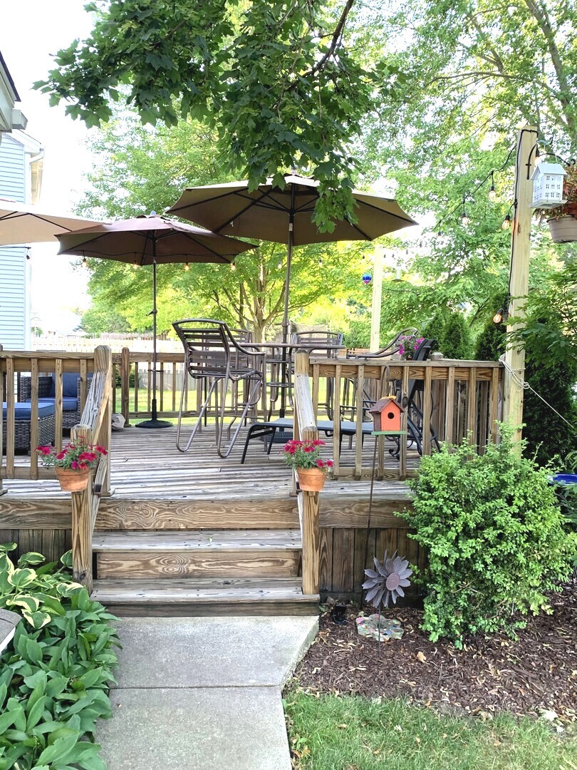 1416 Lucerne Drive, Crystal Lake, IL 60014