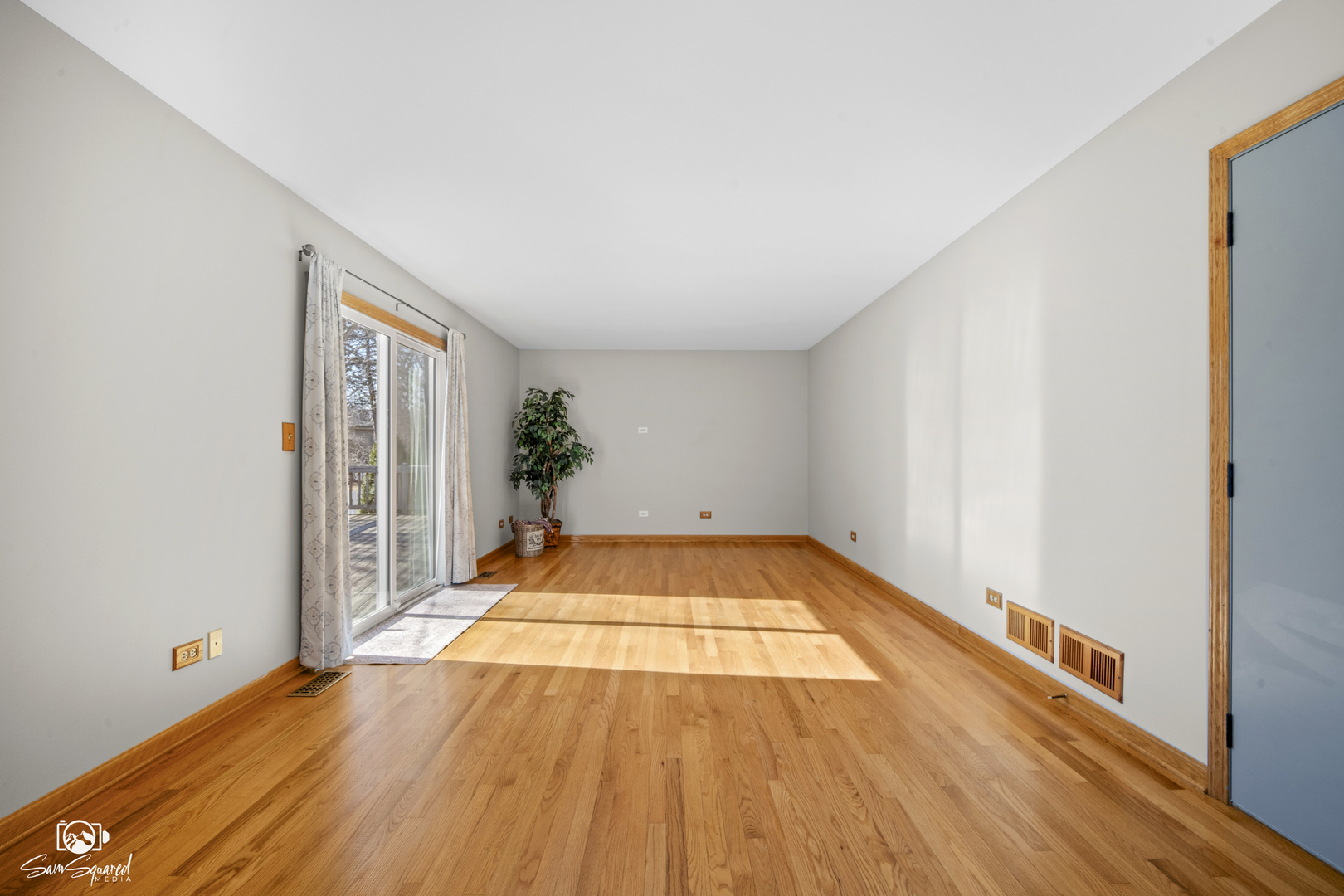 1416 Lucerne Drive, Crystal Lake, IL 60014