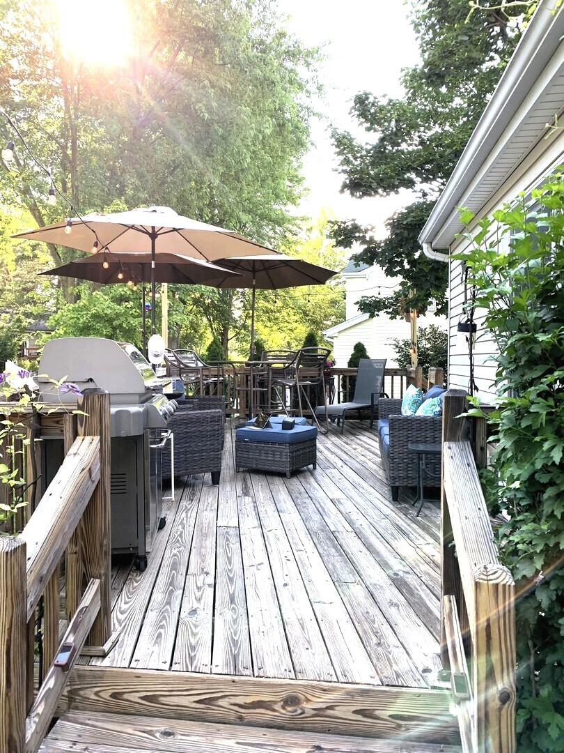 1416 Lucerne Drive, Crystal Lake, IL 60014