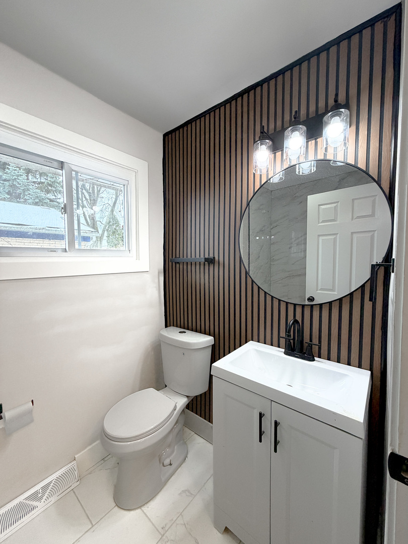 16412 Wood Street, Markham, IL 60428