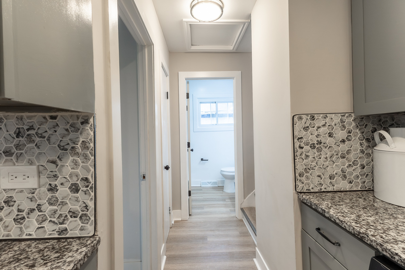 16412 Wood Street, Markham, IL 60428