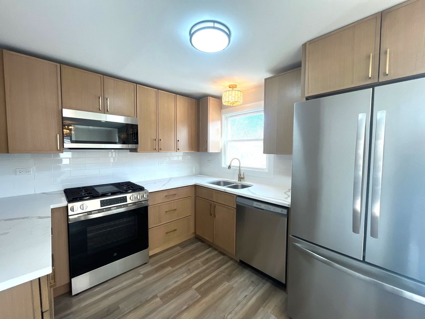 17855 Walter Street, Lansing, IL 60438