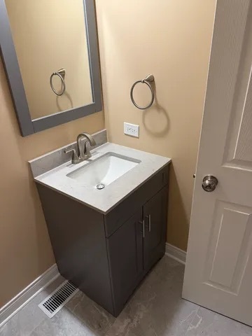 2528 Eldorado Lane, Naperville, IL 60564